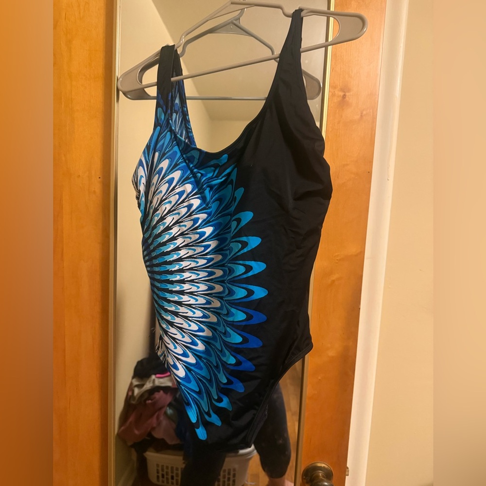 Great Lengths swimsuit size 16